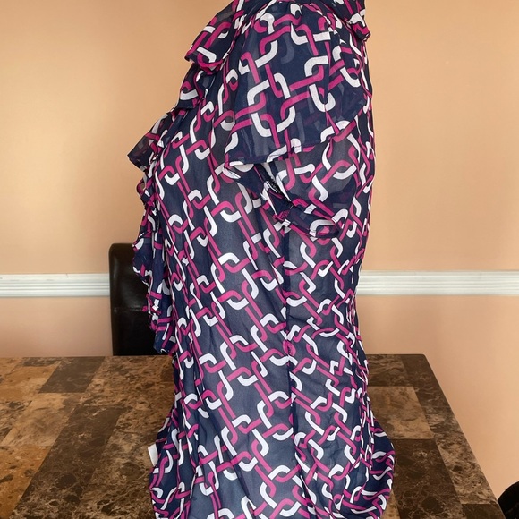 Banana Republic cap sleeve top size medium - Picture 2 of 5